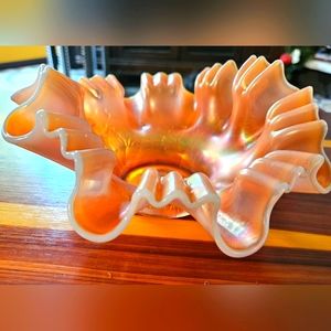 Pearlescent Vintage Glass Peach Shell Decor